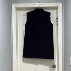 Vertigo long vest